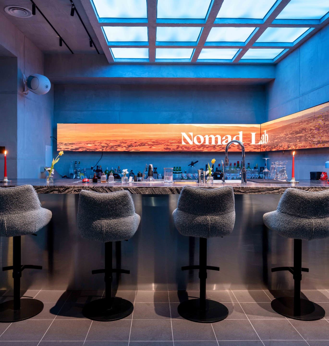 Bar Kitchen